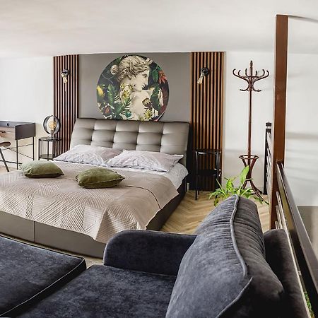 Apartament Dwupoziomowy Venus Częstochowa Buitenkant foto